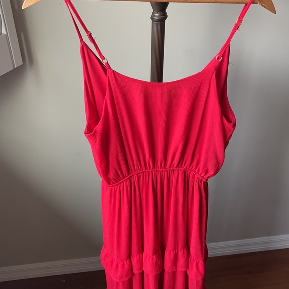 Flying Tomato🍅 Maxi Dress Red Color Spaghetti Straps Tiered Ruffle Skirt V-Neck - Picture 4 of 6